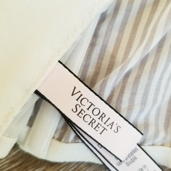 Victoria's Secret Striped Ruffle Bra Bralette Bandeau Crop Top Bustier NWT 32B - Picture 14 of 16